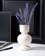 گلدان شیشه ای مدل آریل مناسب برای گل طبیعی و مصنوعی یگ گلدان رومیزی شیشه ای در 2 طرح شفاف و رنگی مات