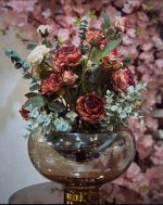 گلدان دکوری کد 38 در 2 سایز، این گلدان شیشه ای در هر دو طرف امکان دیزاین گل دارد و بسیار شیک و پر فروش میباشد